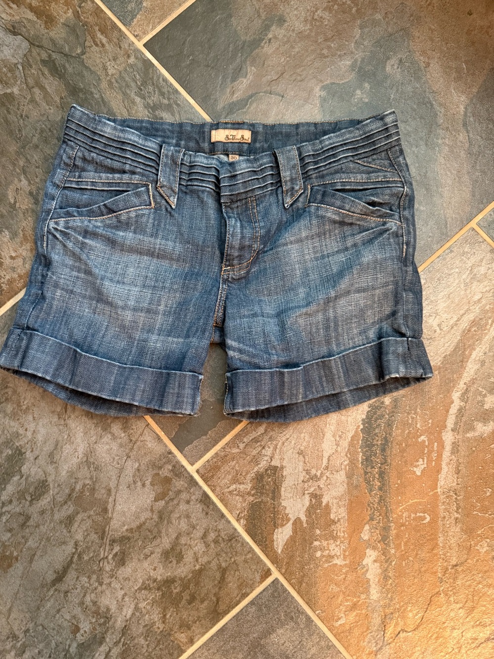 Denim Cuffed Women’s Shorts - Blue